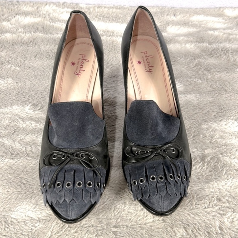 Plenty Tracy Reese Gilda Heels Black leather Navy suede, Kiltie Bows sz …